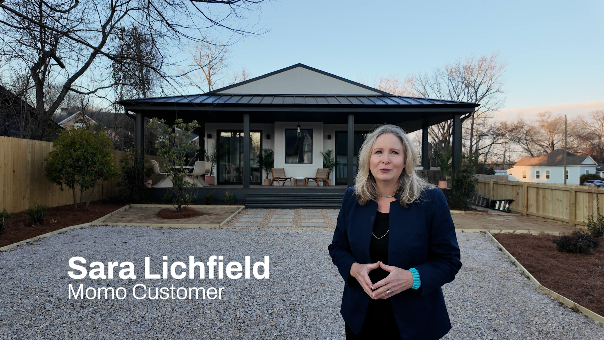 Tour the Otium Bungalow with Momo customer Sara Lichfield